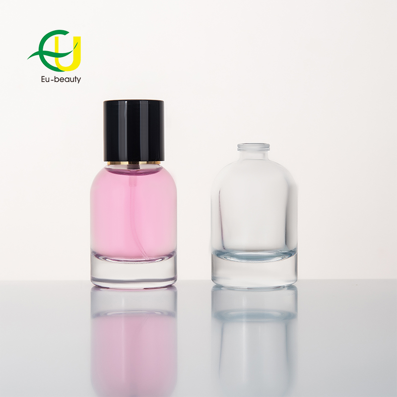 EUCS-0011 30ml perfume glass bottle with FEA15mm black magnetic cap