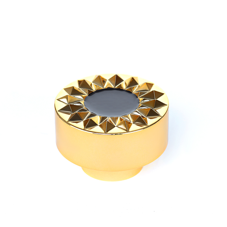 C-8 gold plastic cap for perfume bottle