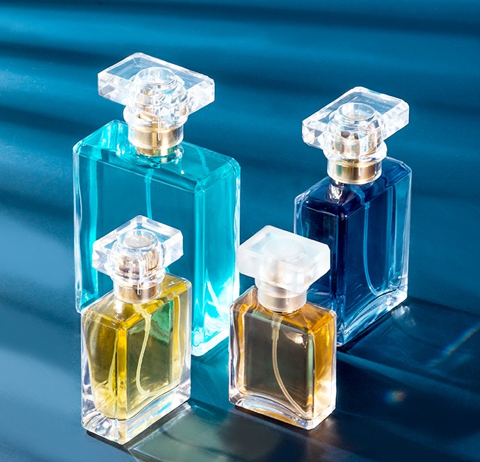 Wholesale 20ml 30Ml 50ML 100ML Empty Luxury Flat Square Spray Fragrance Perfume Bottle Refillable bouteille parfum 30ml