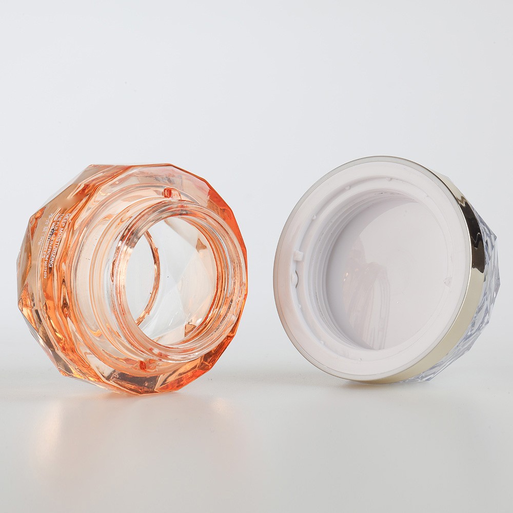 Y229 lotion bottle