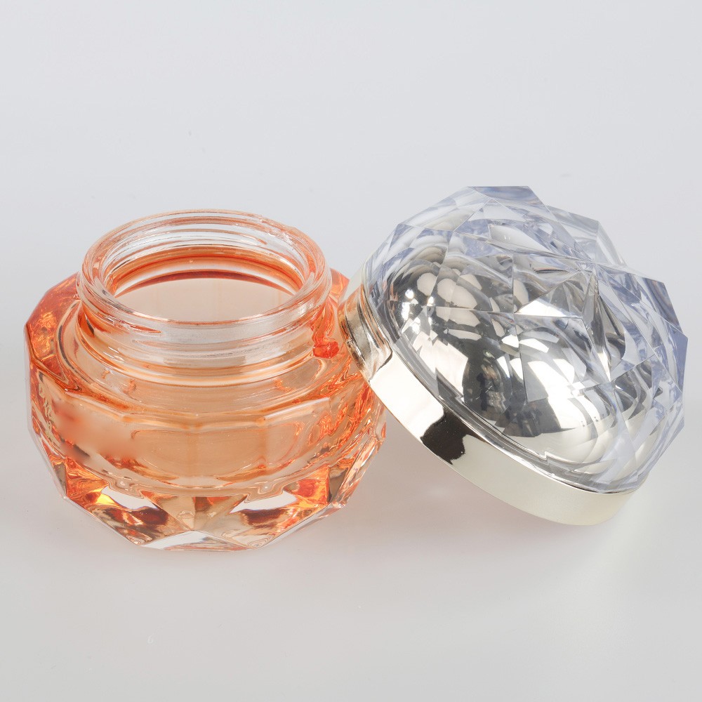 Y229 lotion bottle