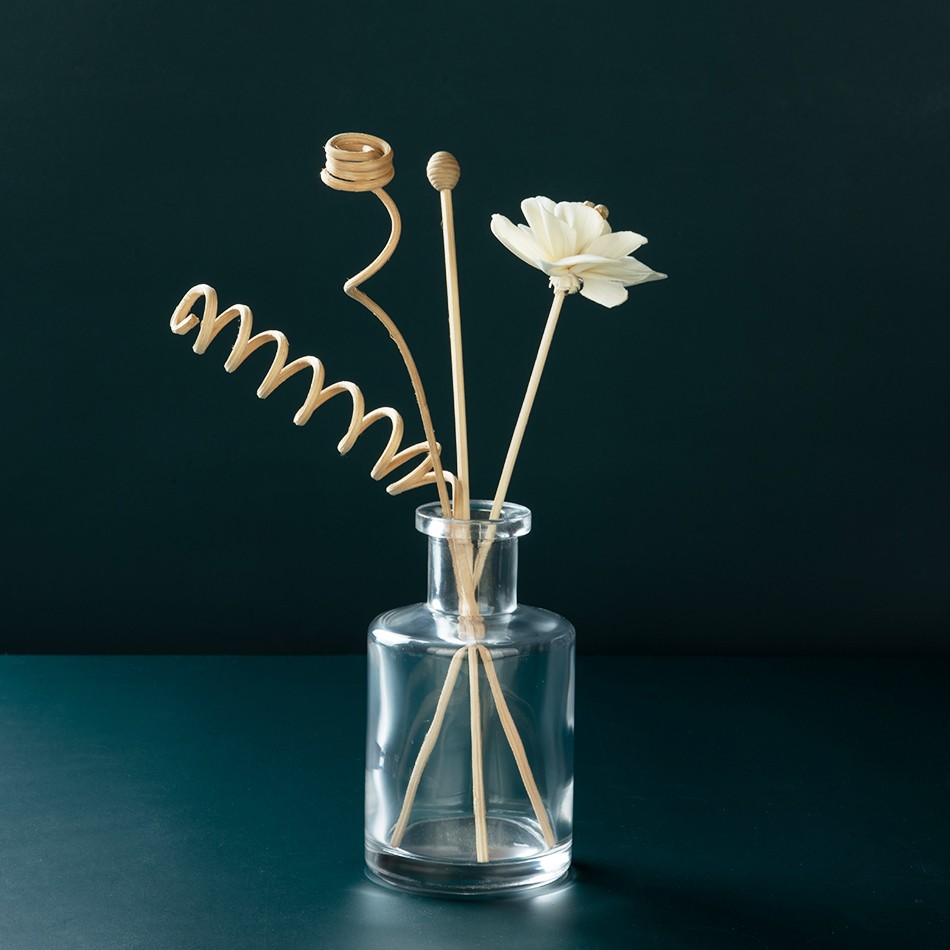 EU-Beauty Custom Glass Bottle Perfume Essential Oil Reed Aroma Reed Diffuser Sets Wholesale Fragrance Scented Diffuser For Home